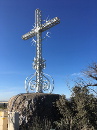 Castrum et croix de Rognac